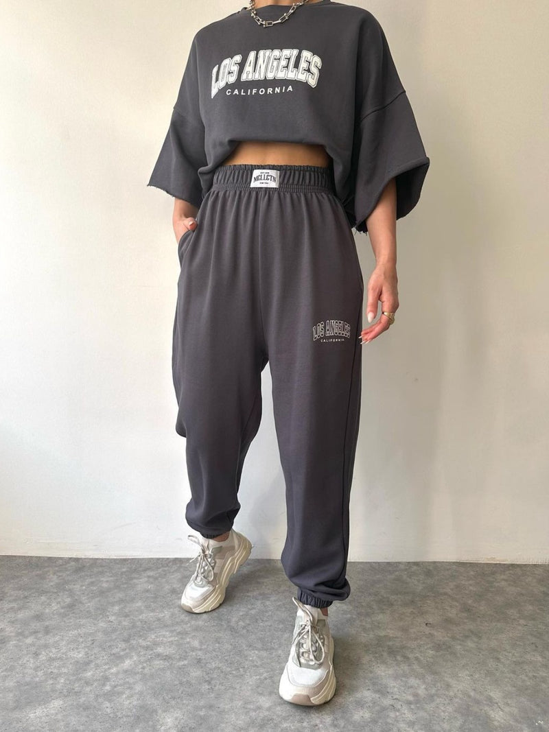 LOS ANGELES CALIFORNIA Graphic Sweatshirt and Sweatpants Set